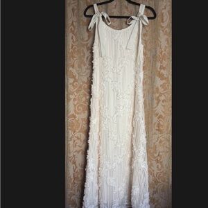 En Saison Cream Lace Maxi Dress